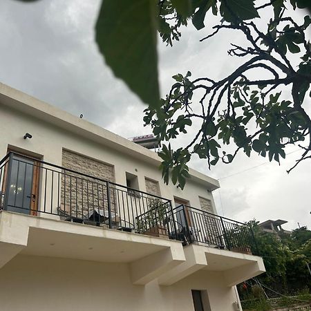 Guest House Lengo Gjirokaster Luaran gambar