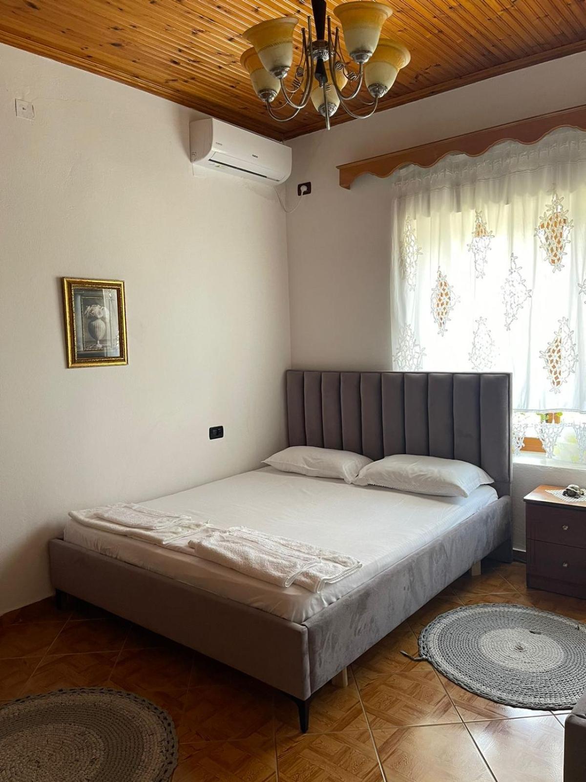 Guest House Lengo Gjirokaster Luaran gambar